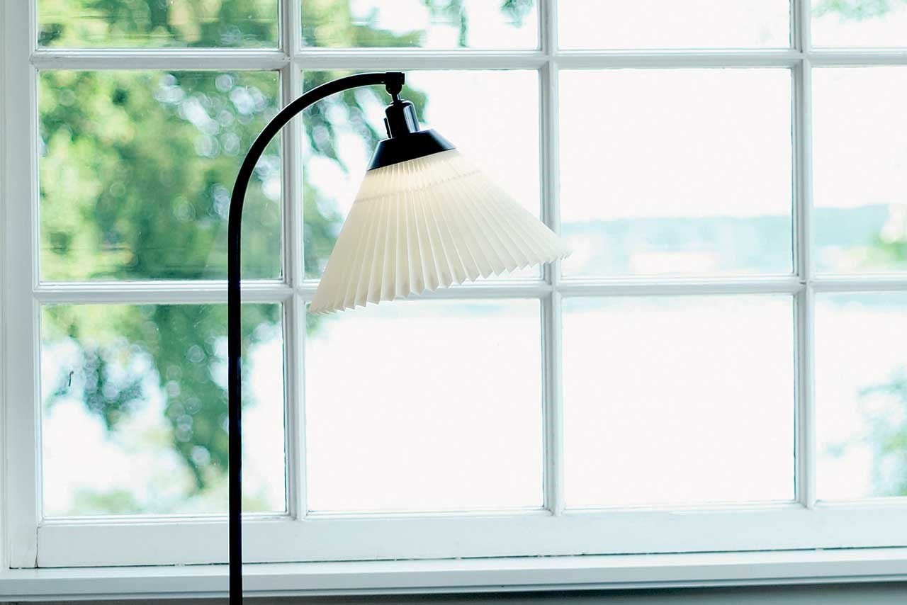 Le Klint 12-19 stínidlo 19 cm s objímkou