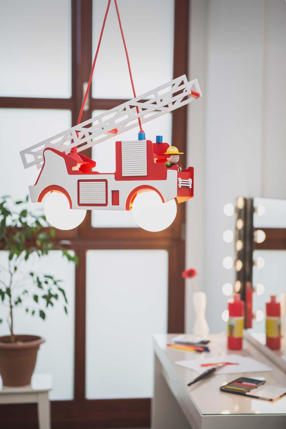Elobra Feuerwehr Fred závěsný lustr červený 60 cm