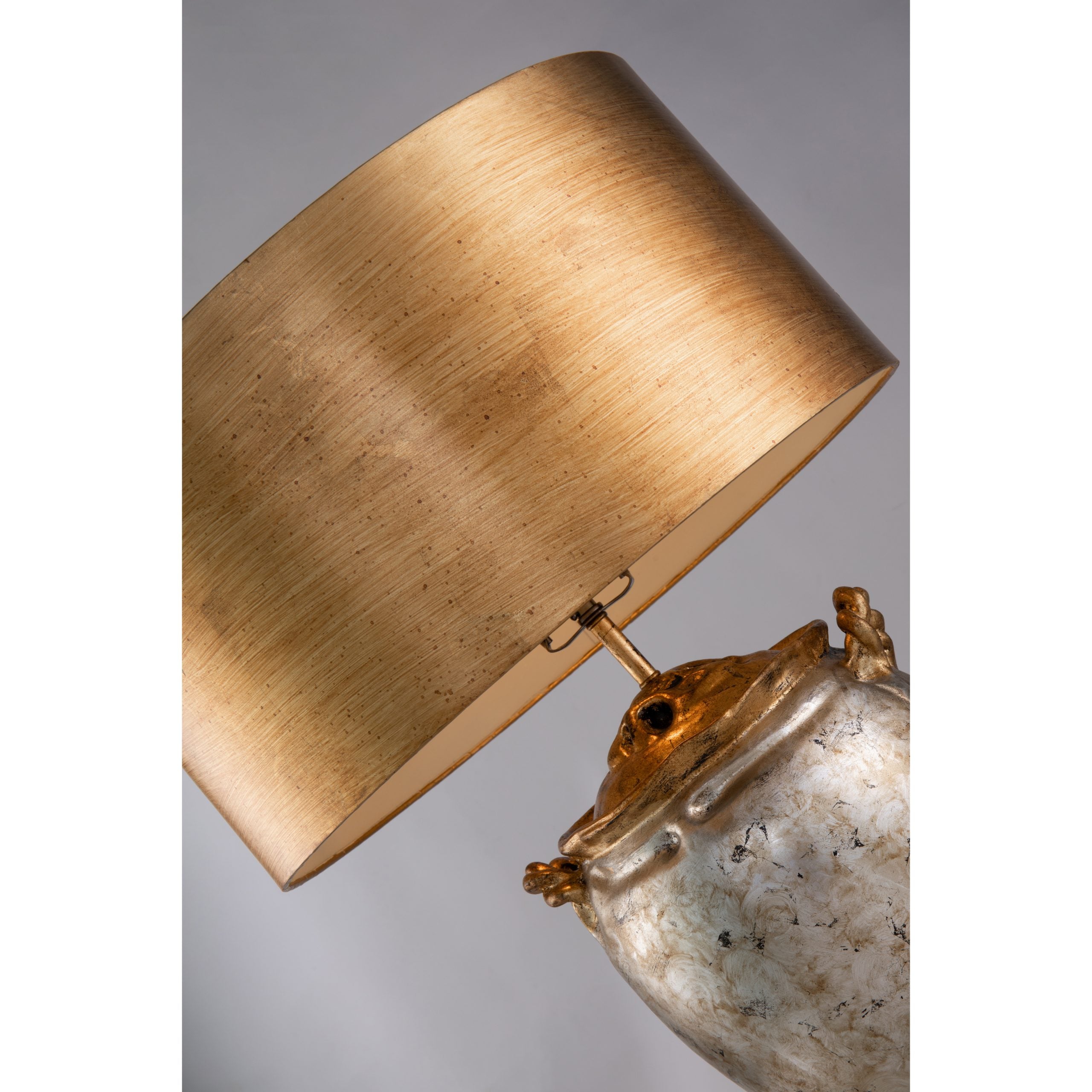 Gilded Nola Jackson stolní lampa zlatá se stříbrnou
