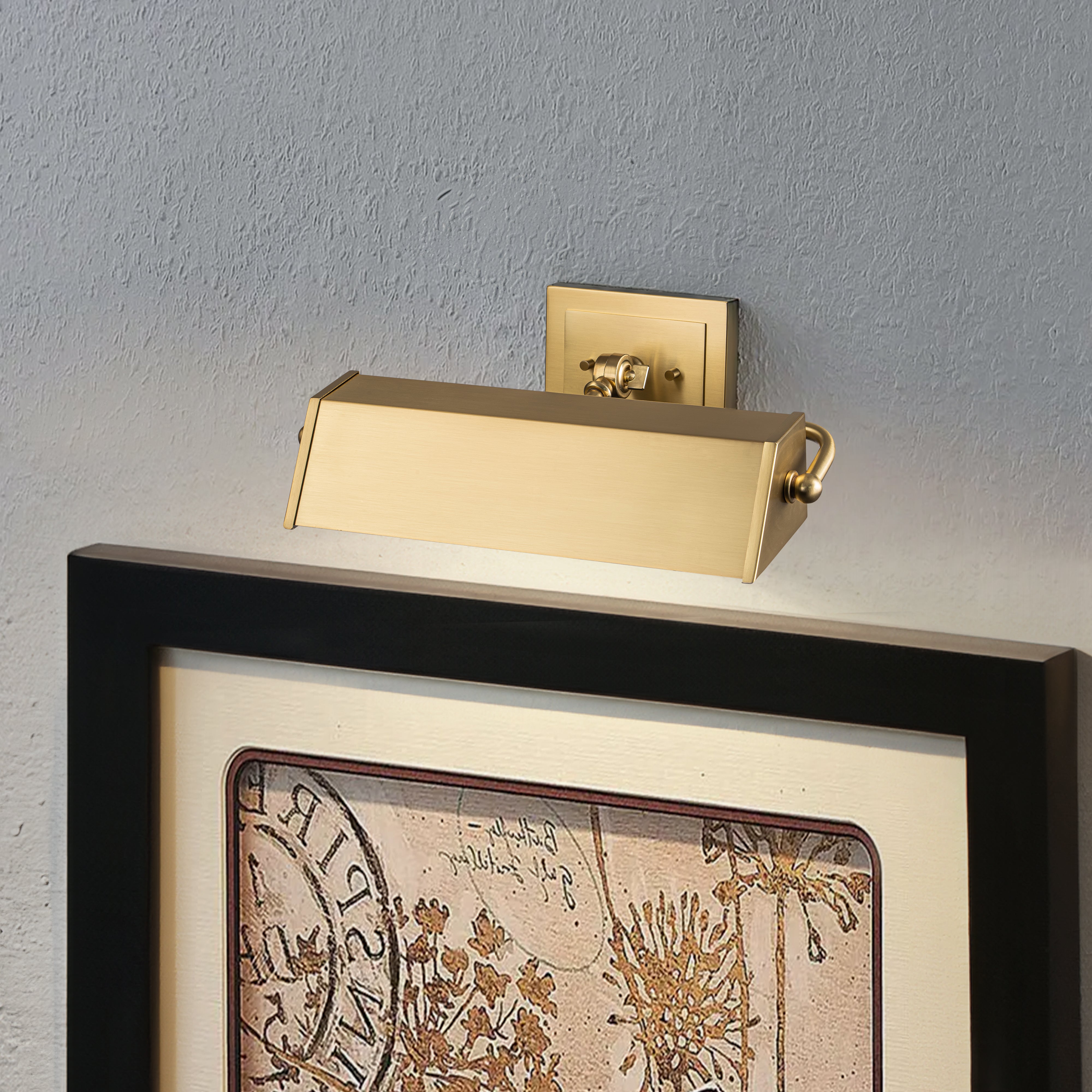Gilded Nola Cade Medium svítidlo na obrazy mosaz