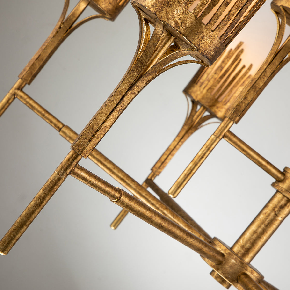 Gilded Nola Sawgrass 6 lustr zlatá 6ramenný