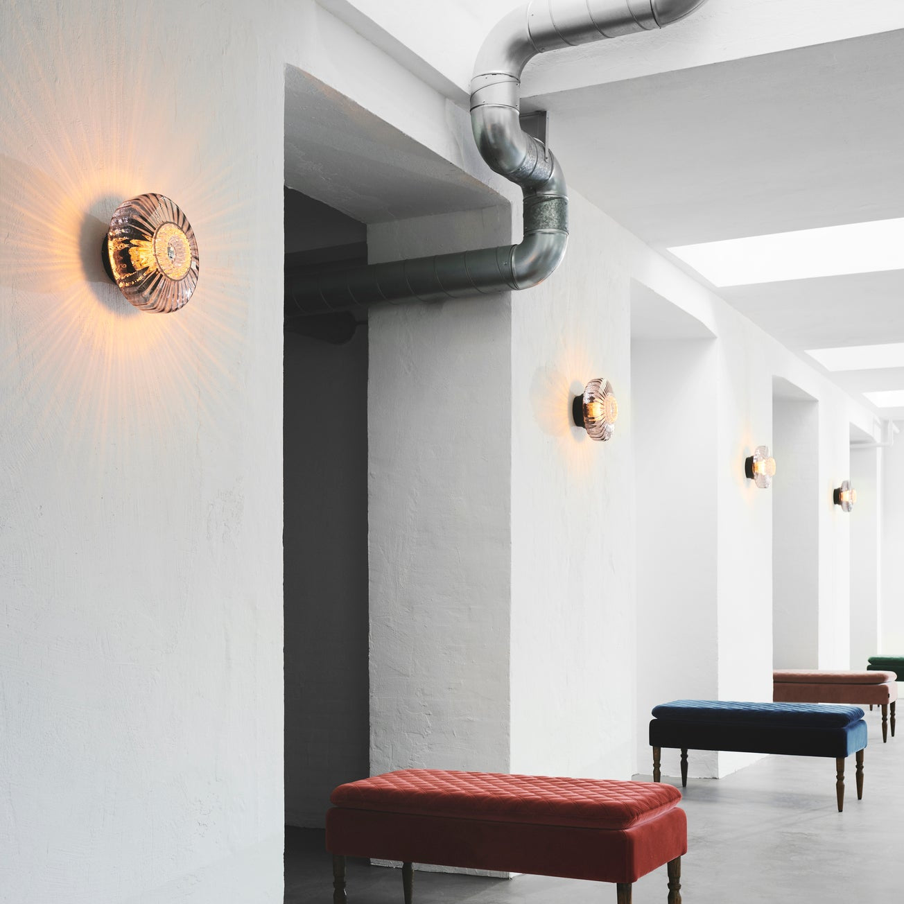 Design by Us New Wave Optic nastenna lampa vlna sklo