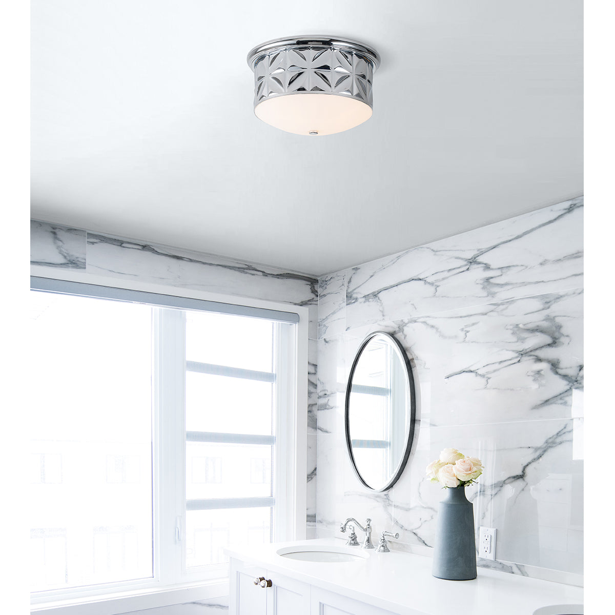 Gilded Nola Epsilon 3 Light Flush Mount stropní svítídlo opál