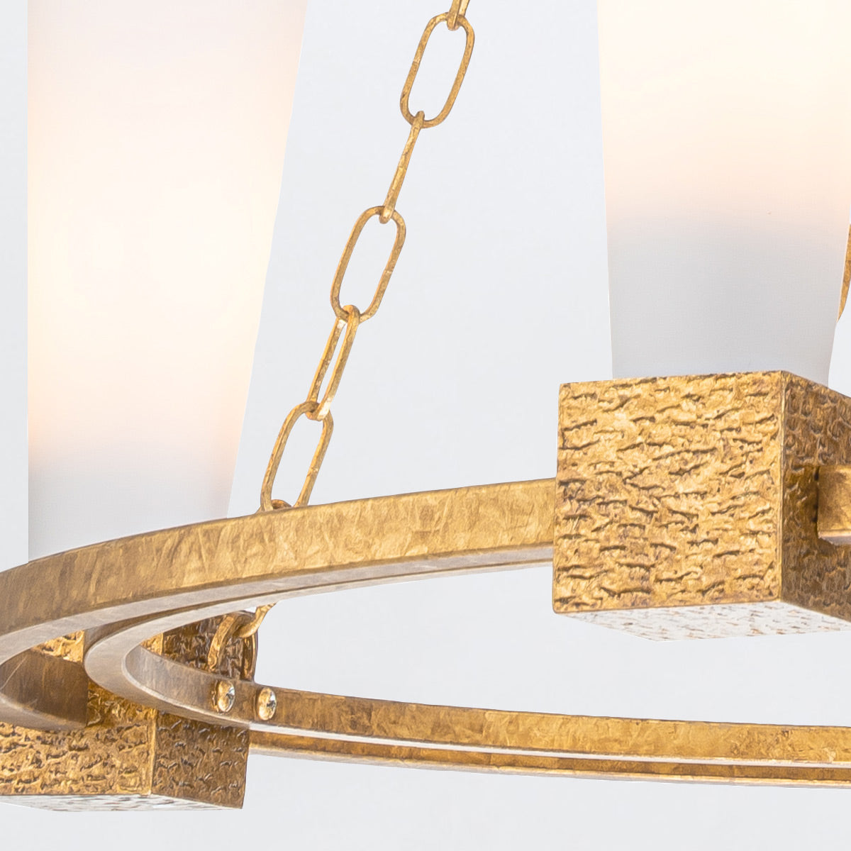 Gilded Nola Kristy 4 Light lustr starožitná zlatá