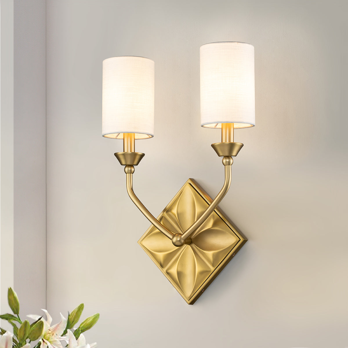 Gilded Nola Epsilon 2 Light Sconce nástěnné svítidlo mosaz