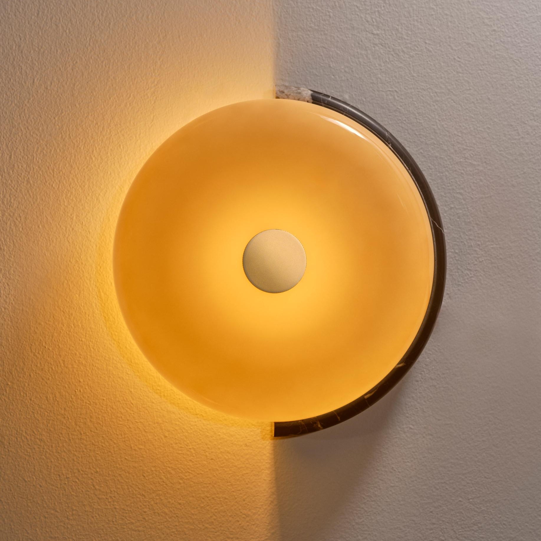 Design by Us Trip Wall nástěnná lampa do interiéru