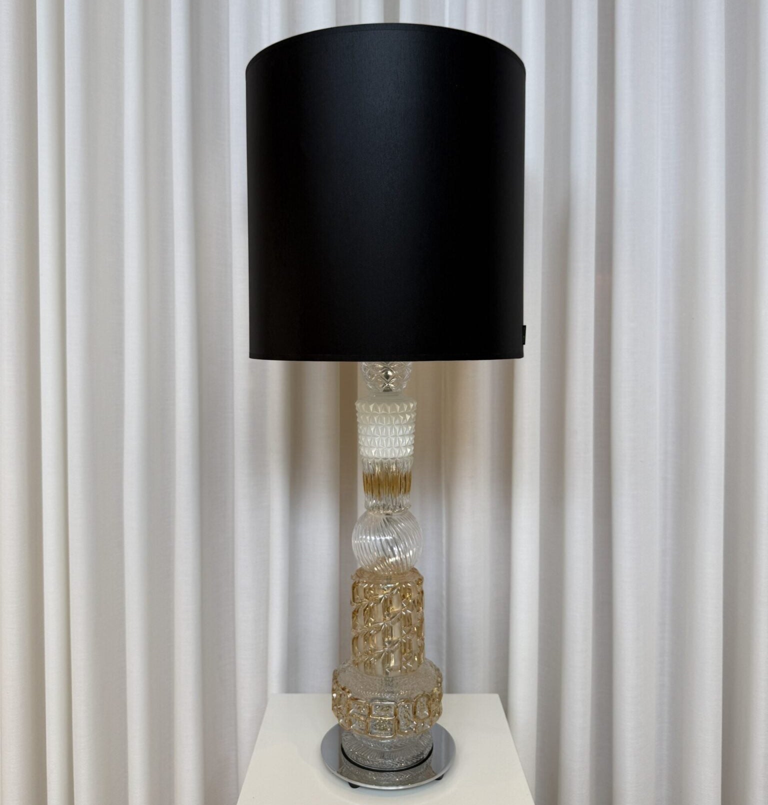 Design by Us Vintage lampa stolní skleněná