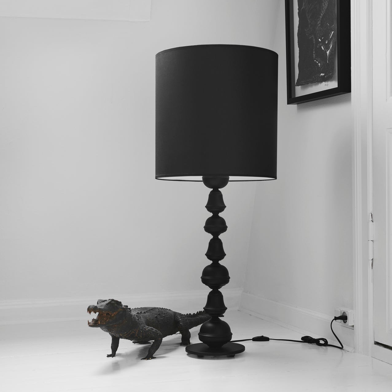DESIGN BY US Sheik Black stolní lampa černá