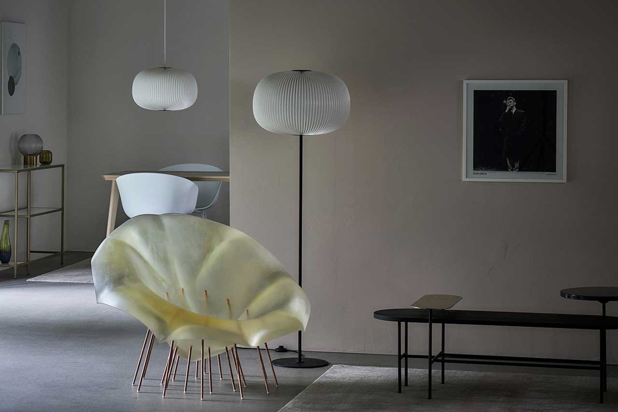 Le Klint Lamella 332 stojací lampa černá
