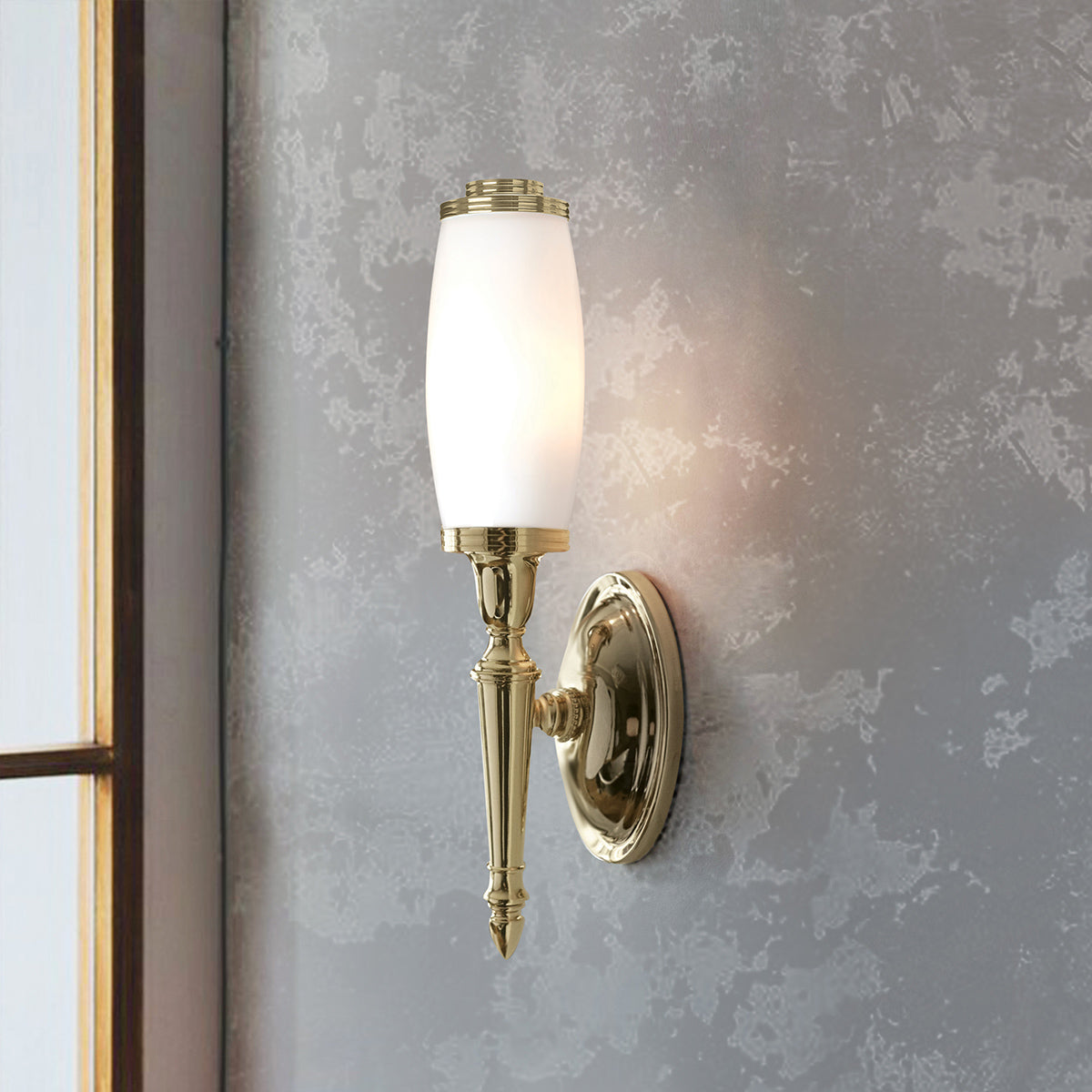 Gilded Nola Dryden-5 koupelnová lampa 1 světlo mosaz