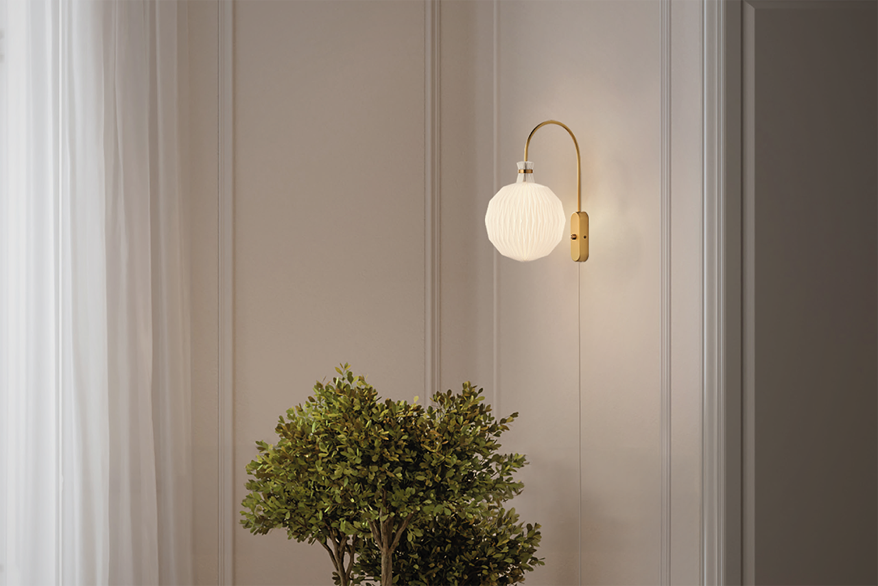 Le Klint 201 Legacy nástěnná lampa mosaz mini 101