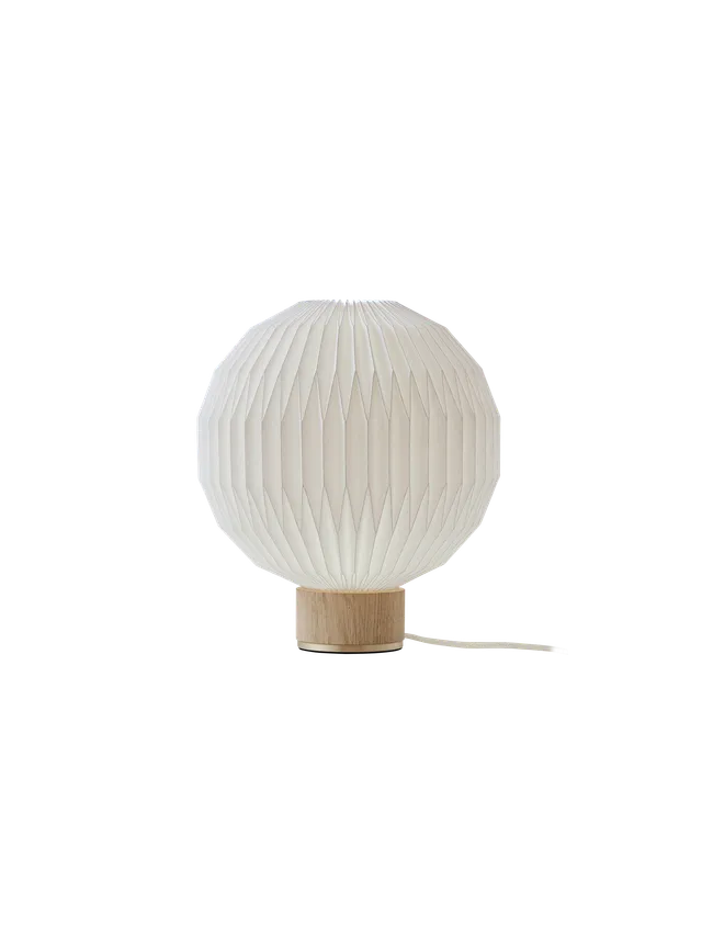 Le Klint 375 stolní lampa dub světlý Small