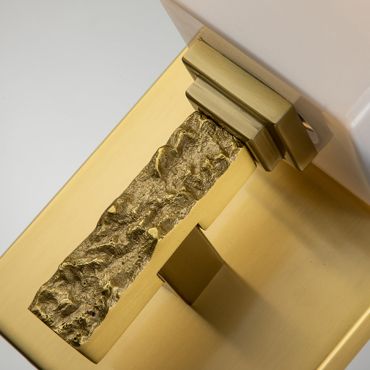Gilded Nola Jack 1 Light koupelnové svítídlo mosaz
