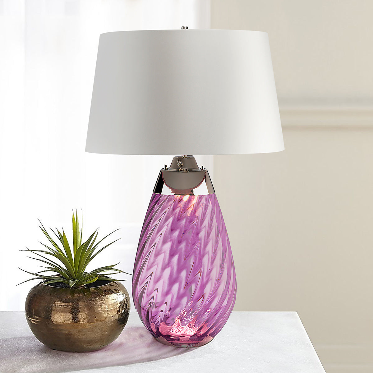 Gilded Nola Lena Large stolní lampa švestková