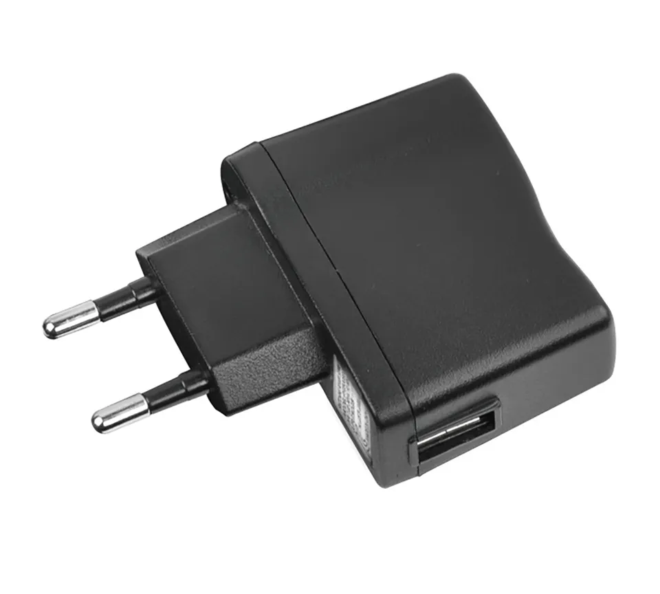 ELWIS 230V USB adaptér do zásuvky