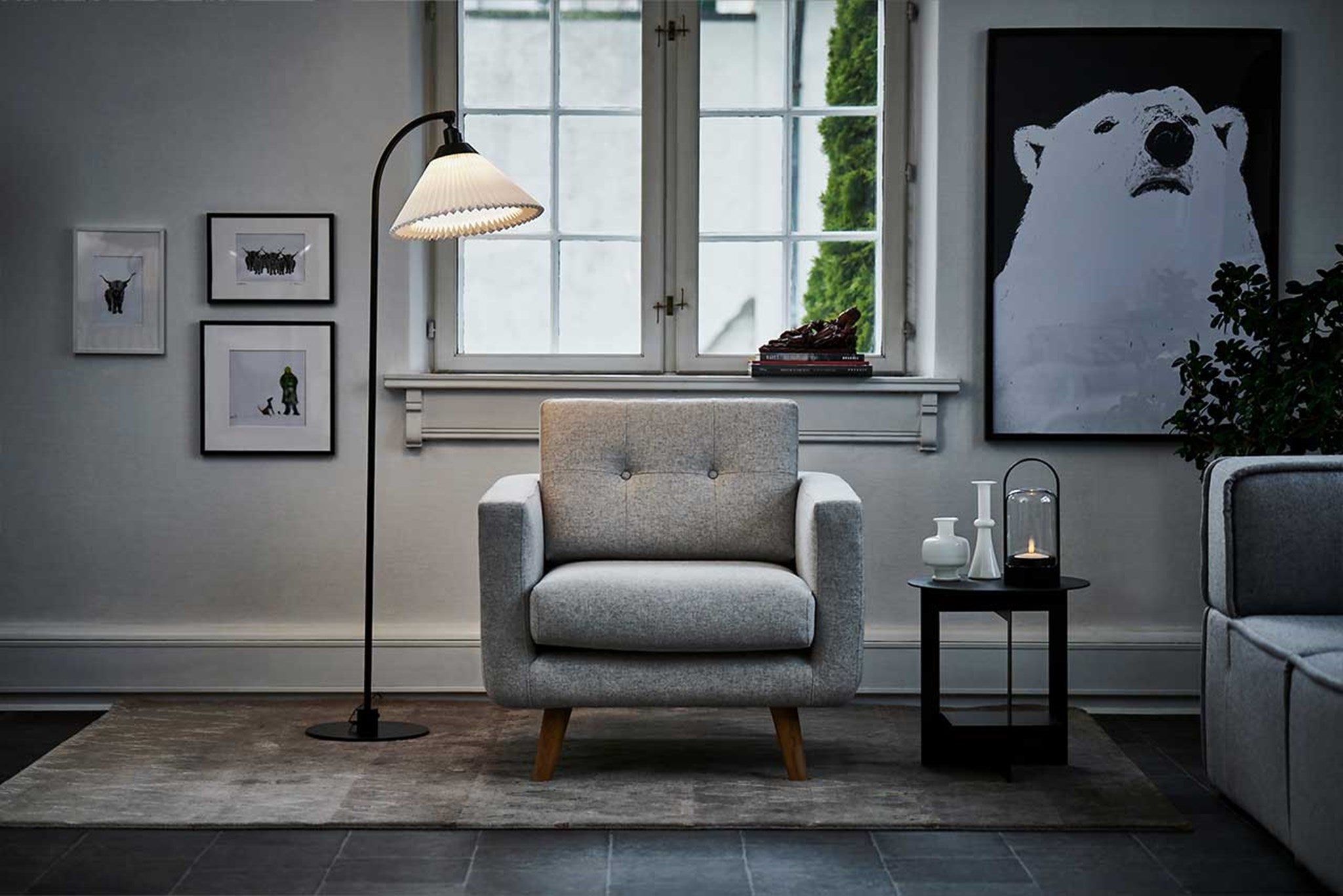 LE KLINT 368 stojací čtecí lampa černá ocel