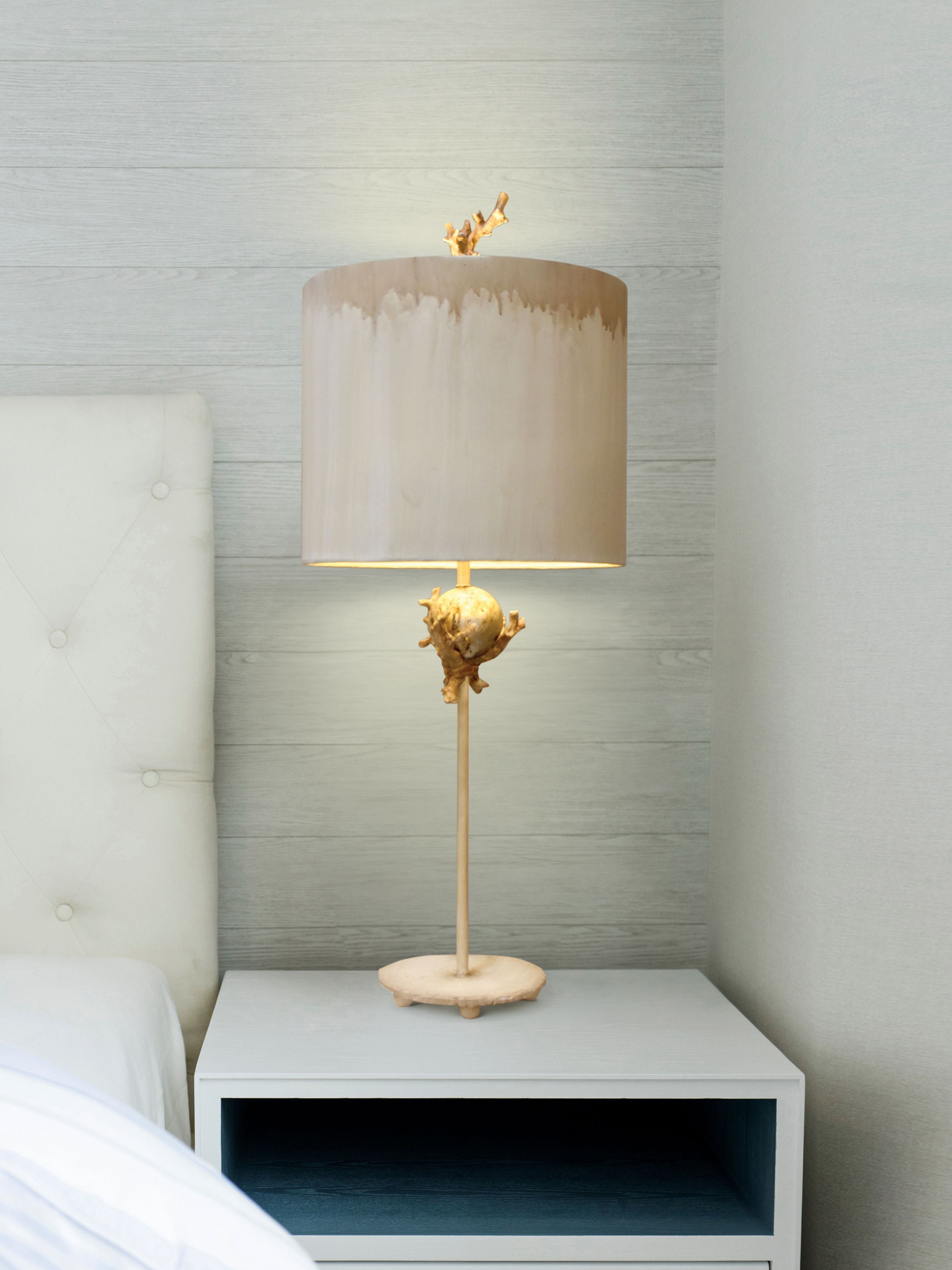 Gilded Nola Trellis stolní lampa 79 cm
