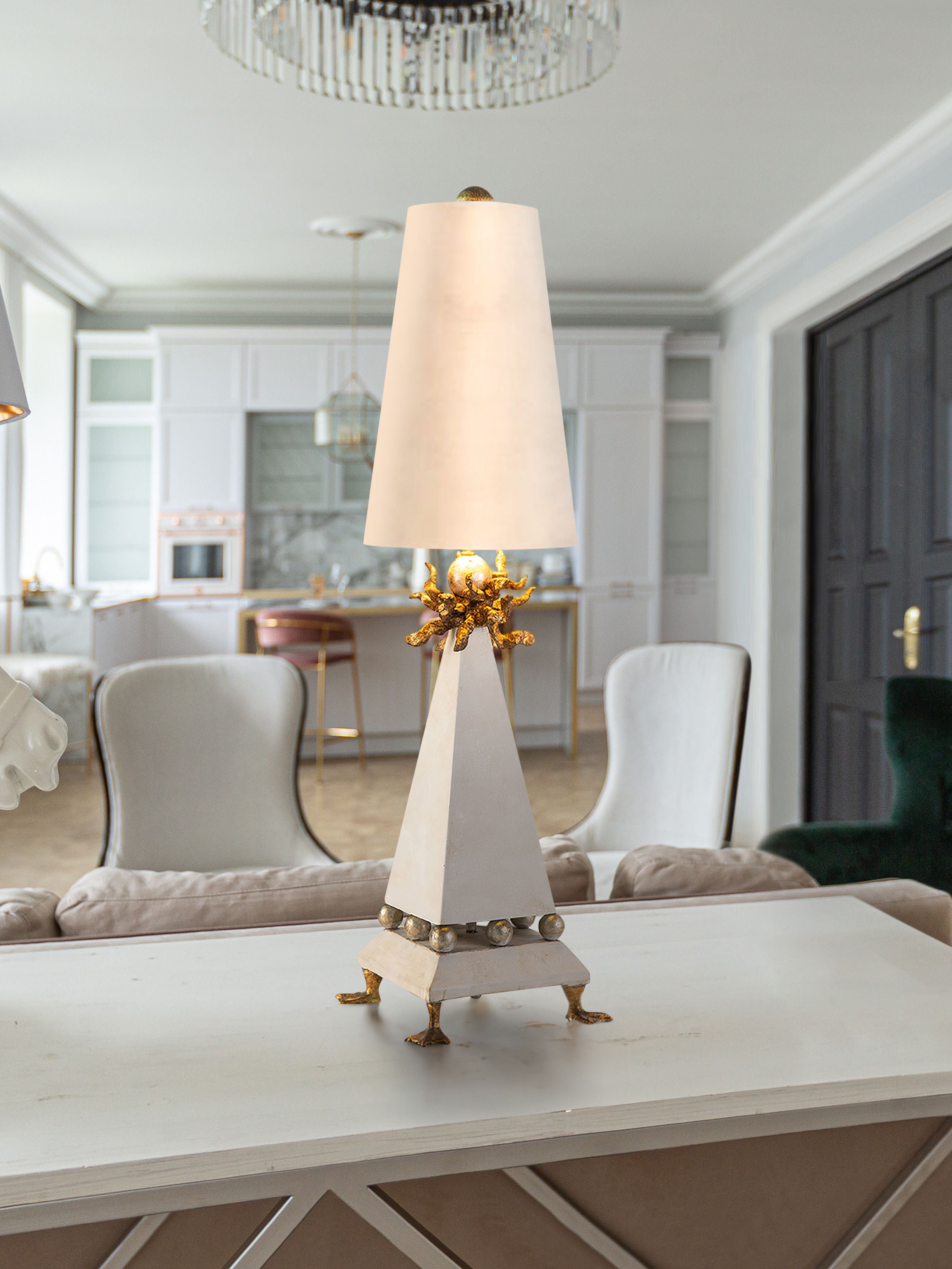 Gilded Nola Leda stolní lampa krémová 81 cm
