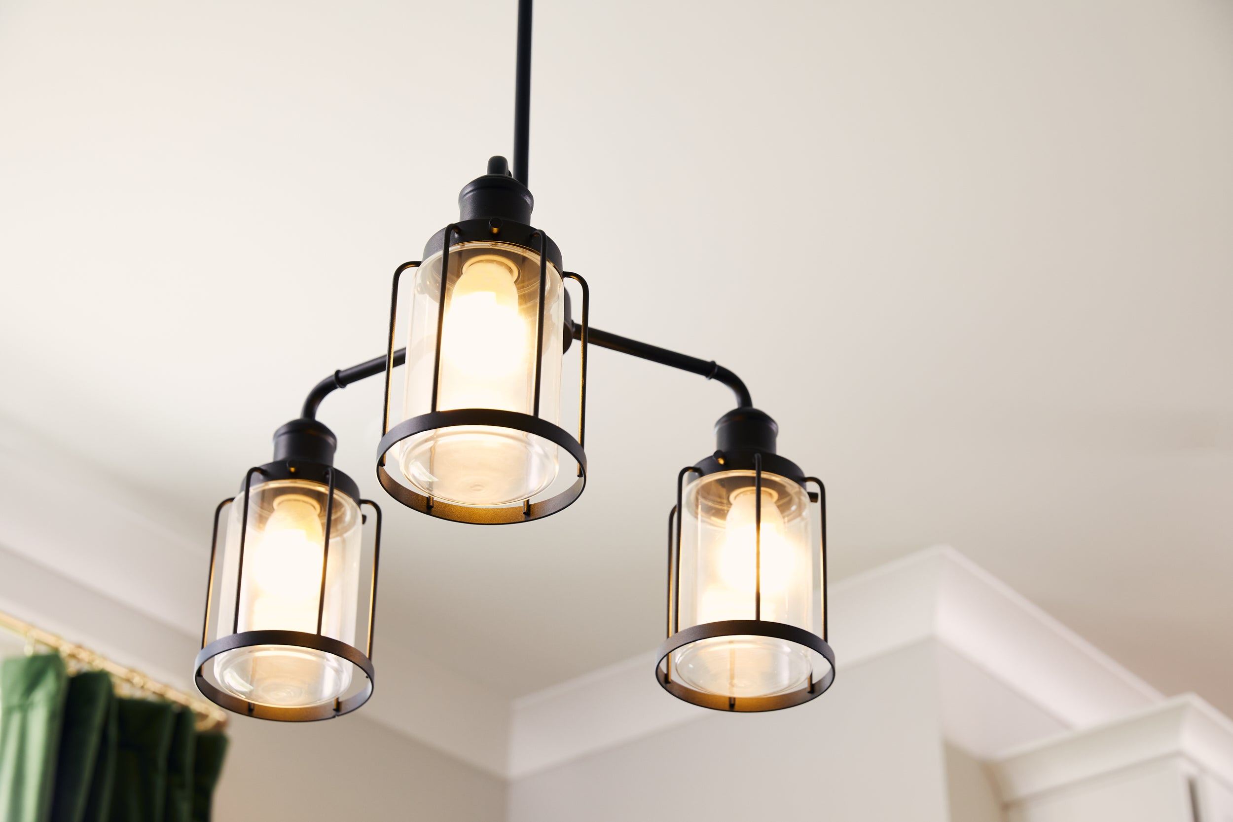 Quoizel Ludlow Chandelier lustr černý klecový 5-ramenný