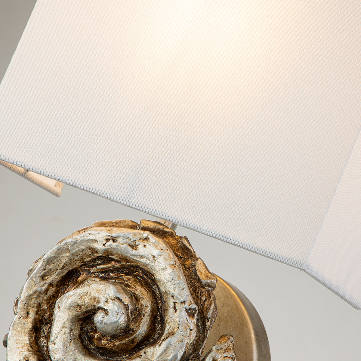Gilded Nola Swirl nástěnné svítidlo stříbrné