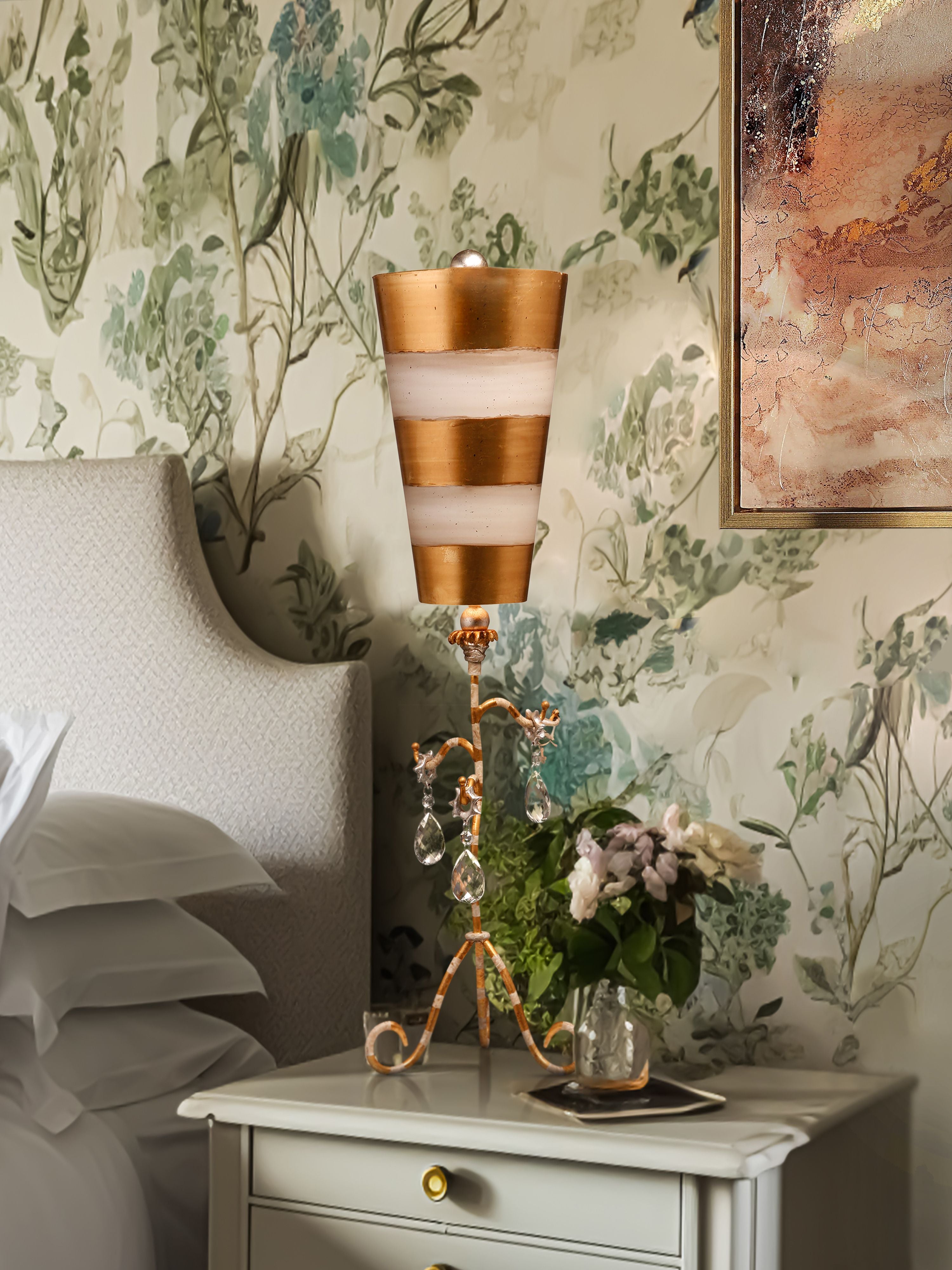 Gilded Nola Tivoli stolní lampa zlatá designová
