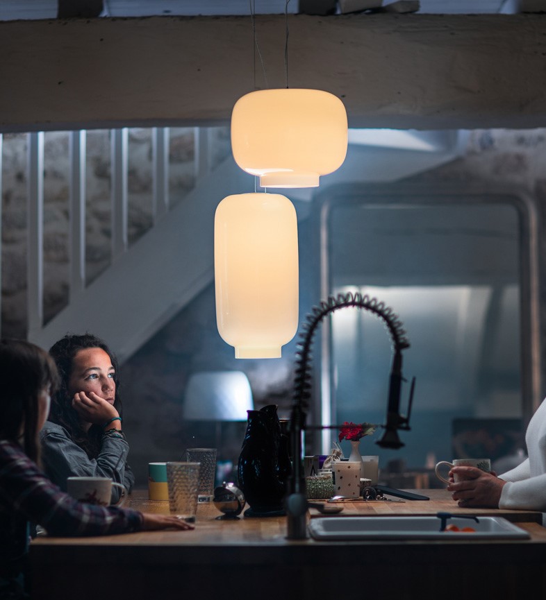 Foscarini Chouchin 2 Bianco závěsné svítidlo sklo