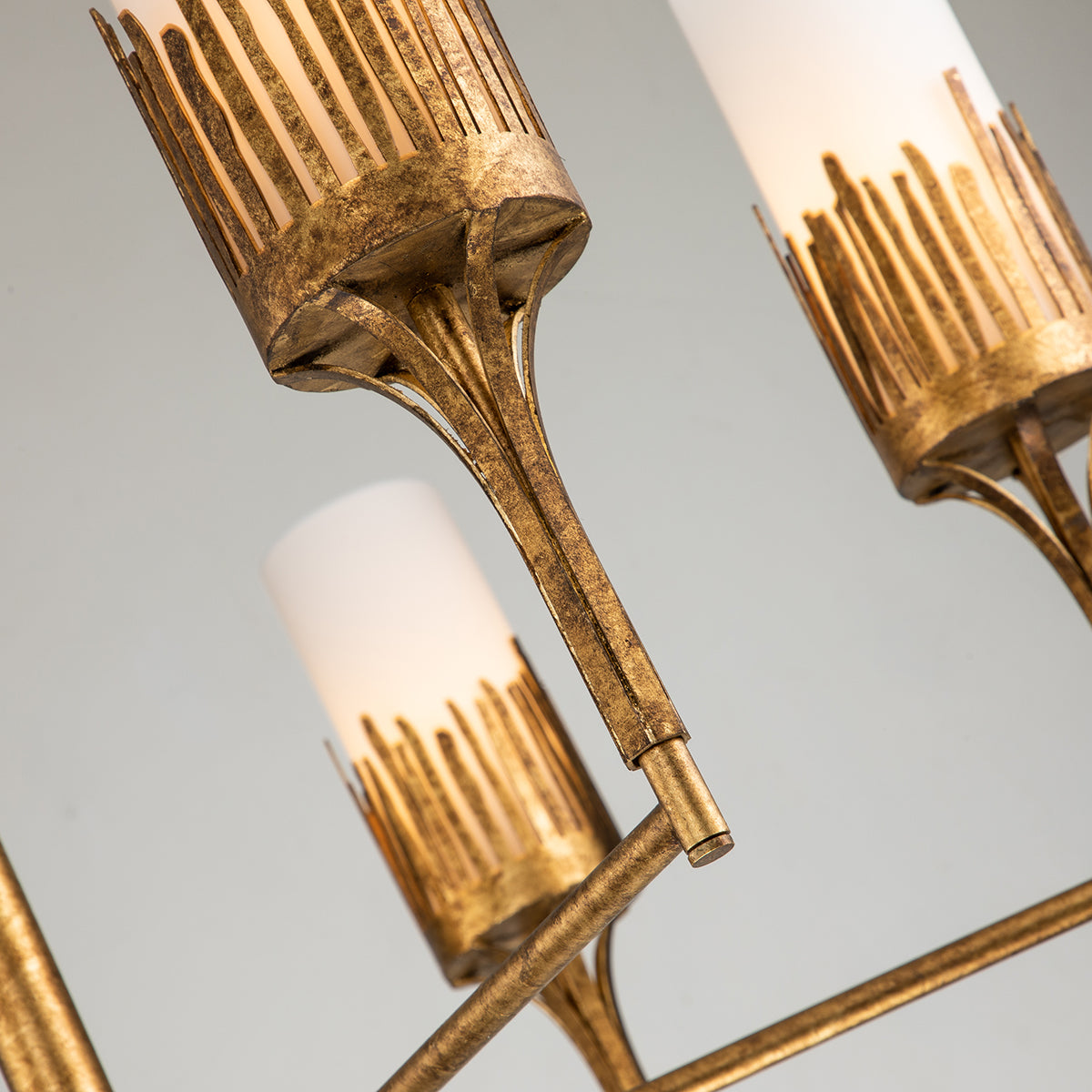 Gilded Nola Sawgrass 6 lustr zlatá 6ramenný