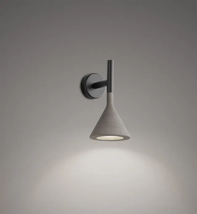 Foscarini Aplomb W nástěnné svítidlo betonové