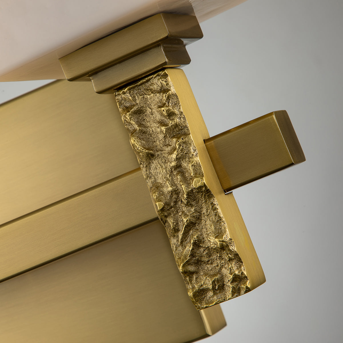 Gilded Nola Jack 2 Light koupelnové světlo staromosaz
