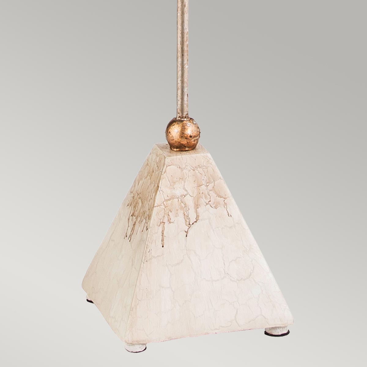 Gilded Nola Madison stolní lampa krémová
