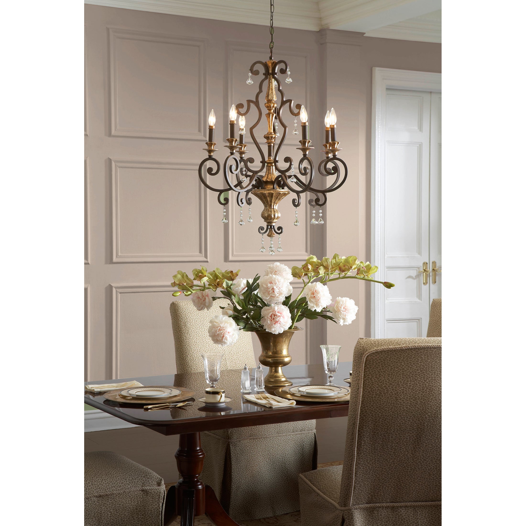 Quoizel Marquette lustr Heirloom s krystaly