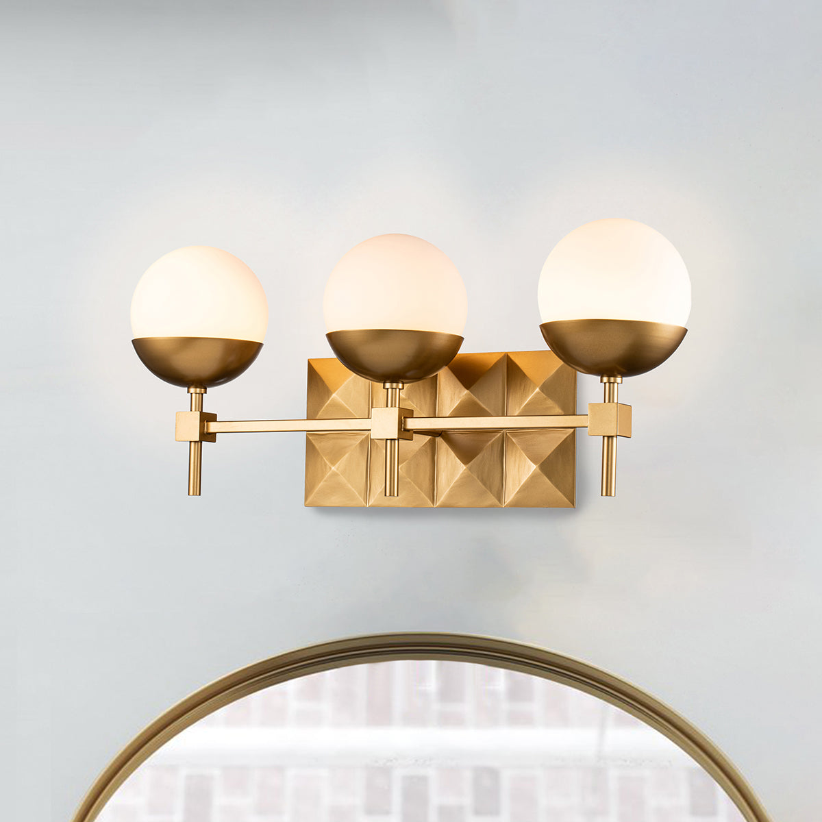 Gilded Nola Deco 3 koupelnové svítlo lakované zlato