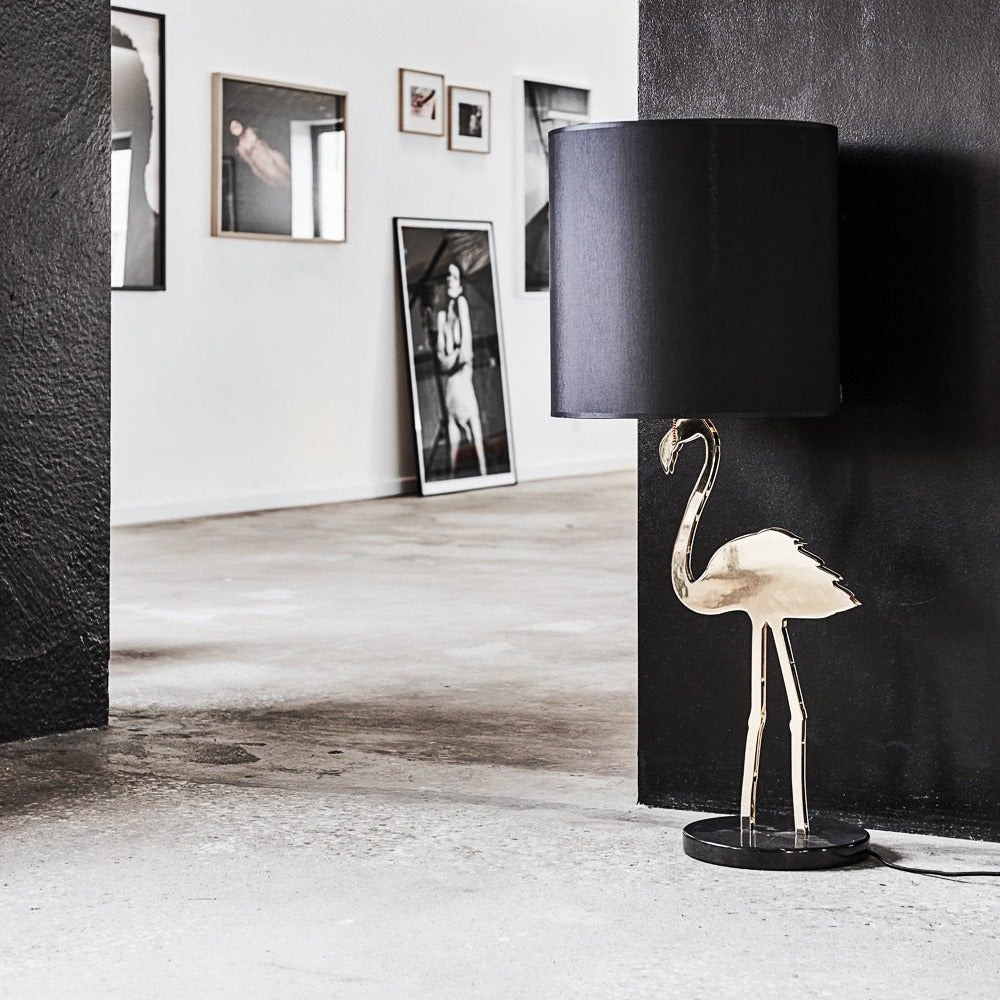 DESIGN BY US Crazy Flamingo stolní lampa