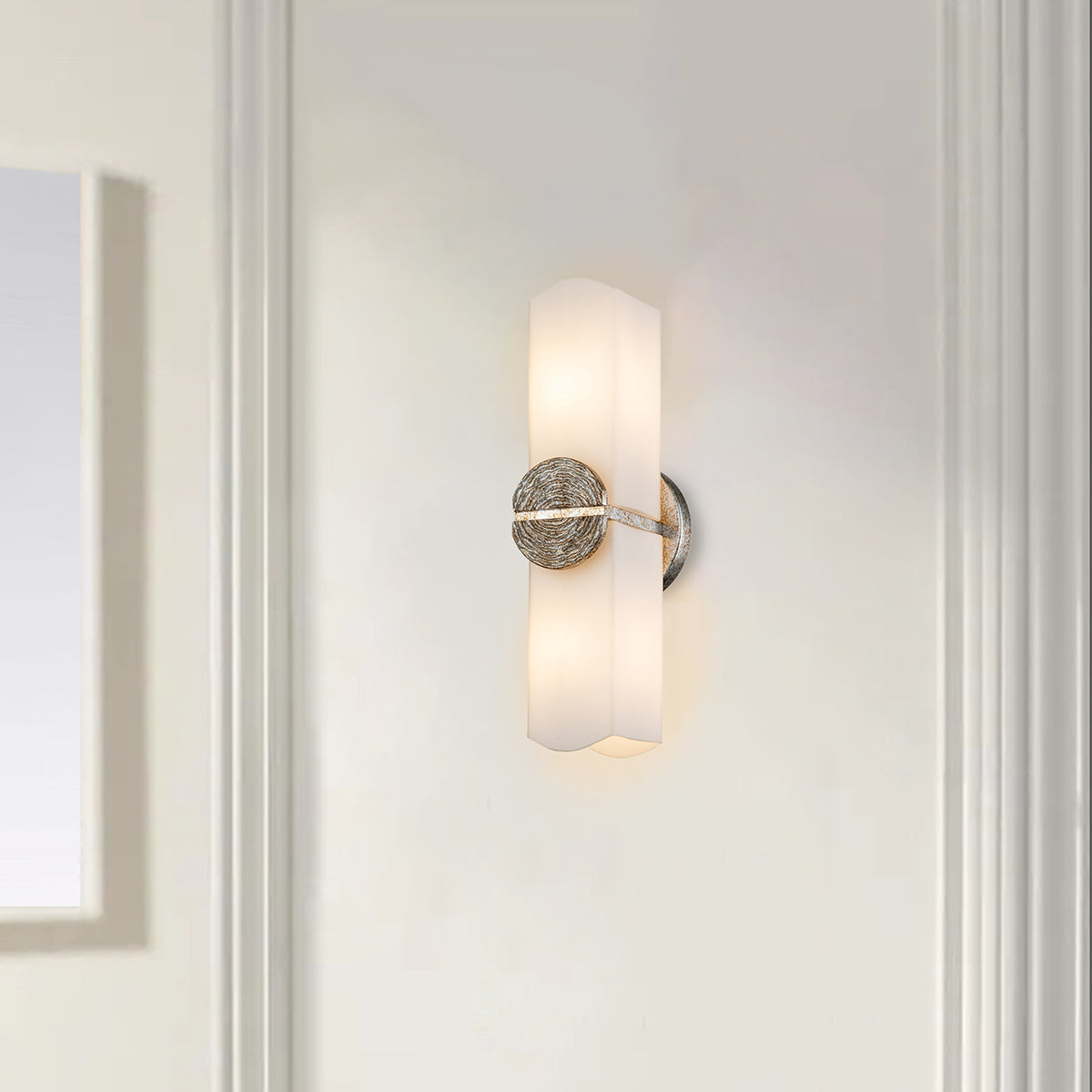 Gilded Nola Elan Silver nástěnné svítidlo stříbrné 2 světla