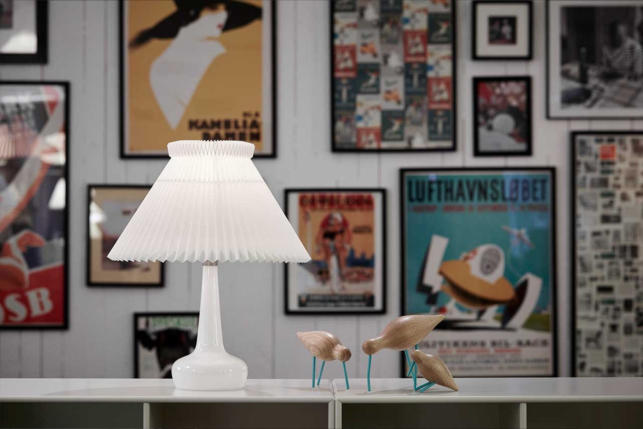 LE KLINT 311 stolní lampa opálové sklo