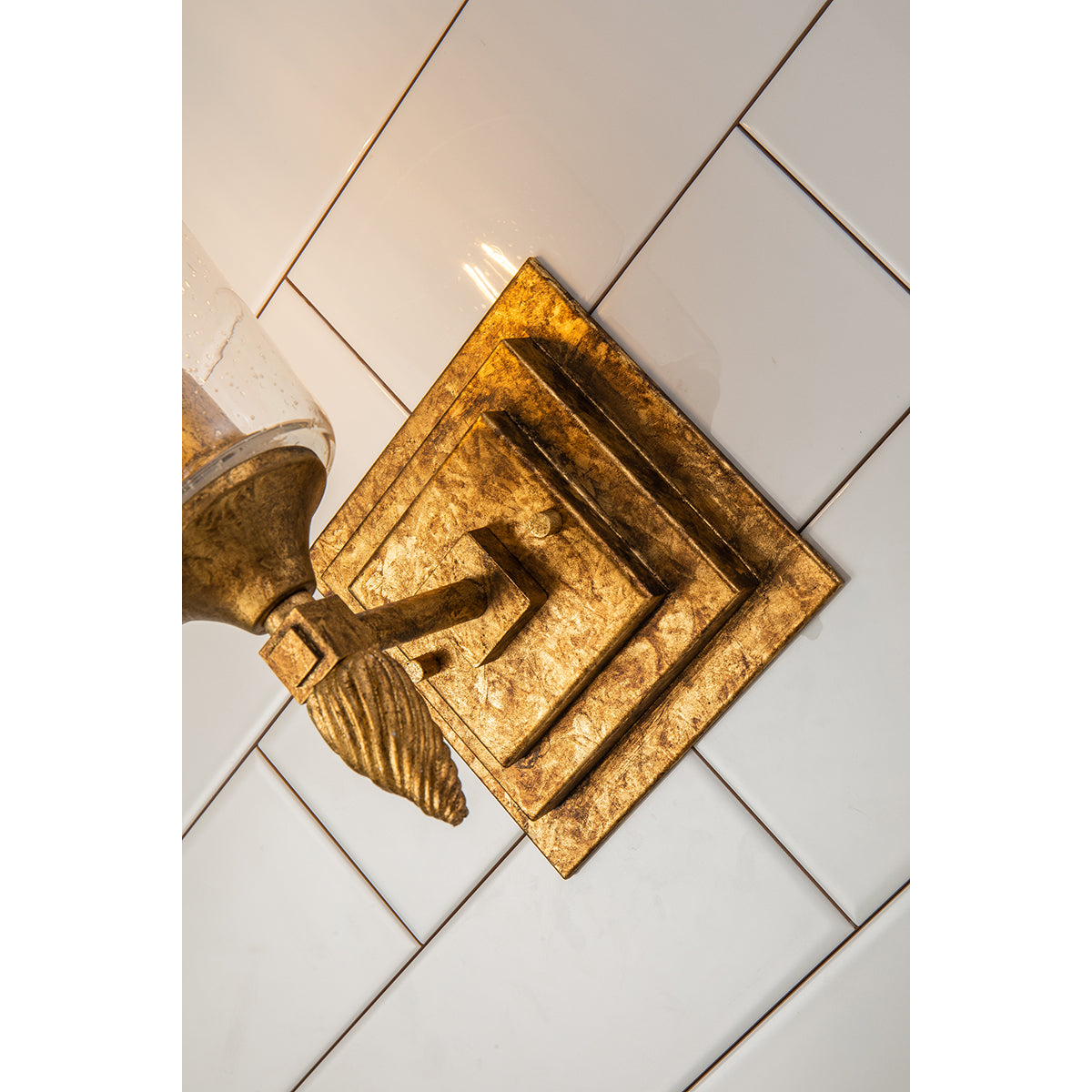 Gilded Nola Vetiver 2 Light koupelnové svítidlo zlaté