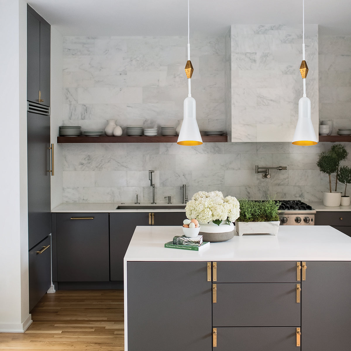 Gilded Nola Bijou Small White závěsné svítídlo bílé