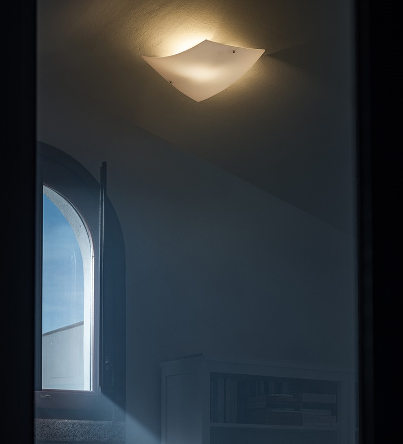 Foscarini Folio nástěnná lampa foukané sklo