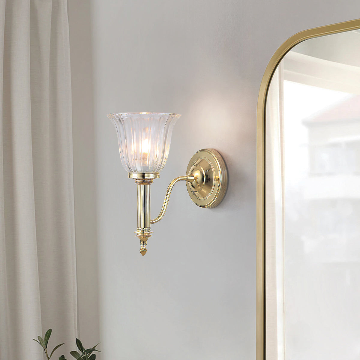 Gilded Nola Carroll1 koupelnové světlo mosazné