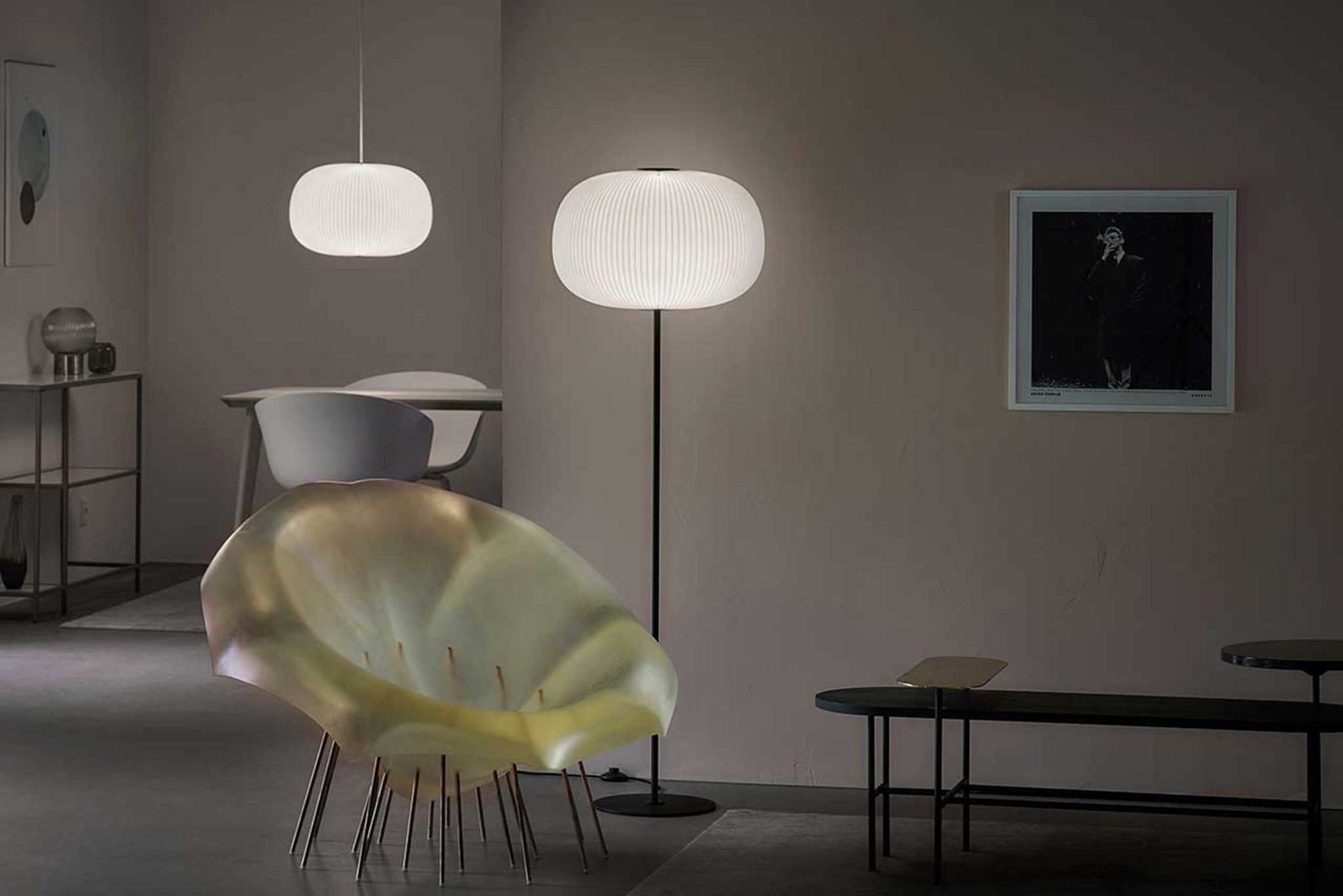 Le Klint Lamella 332 stojací lampa černá