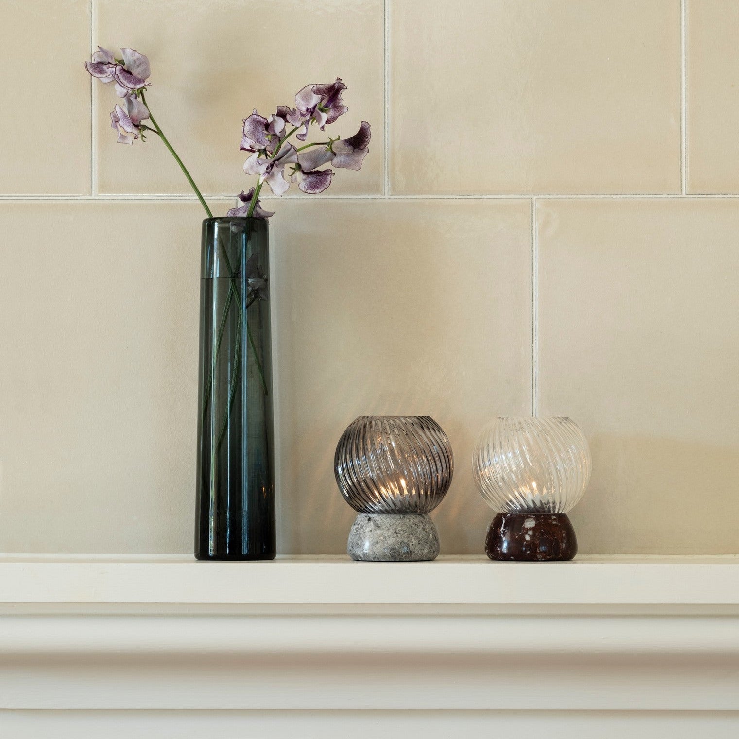 Design by Us Twist of Marble svícen mramor