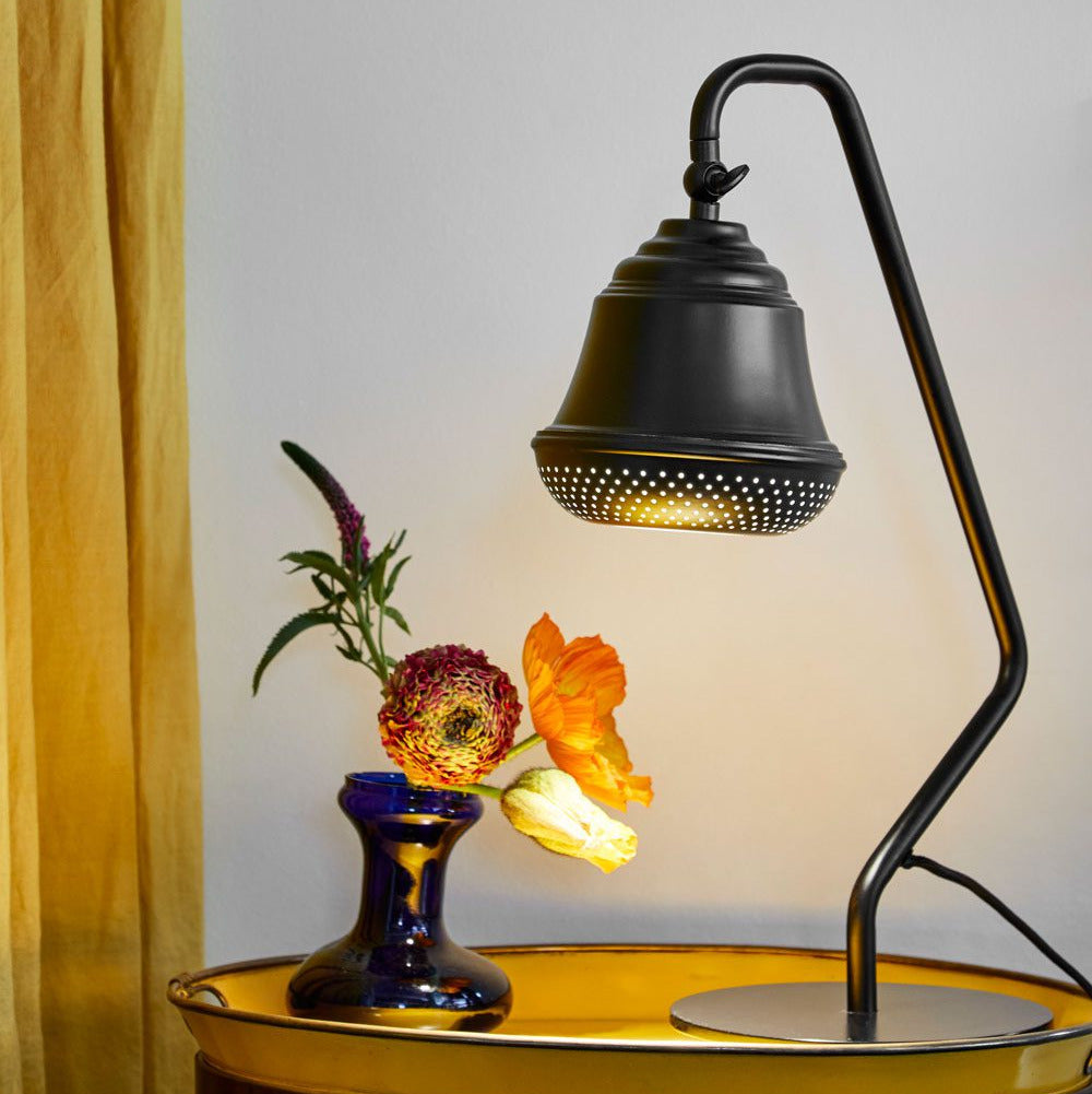 DESIGN BY US Bellis Table stolní lampa perforované stínítko