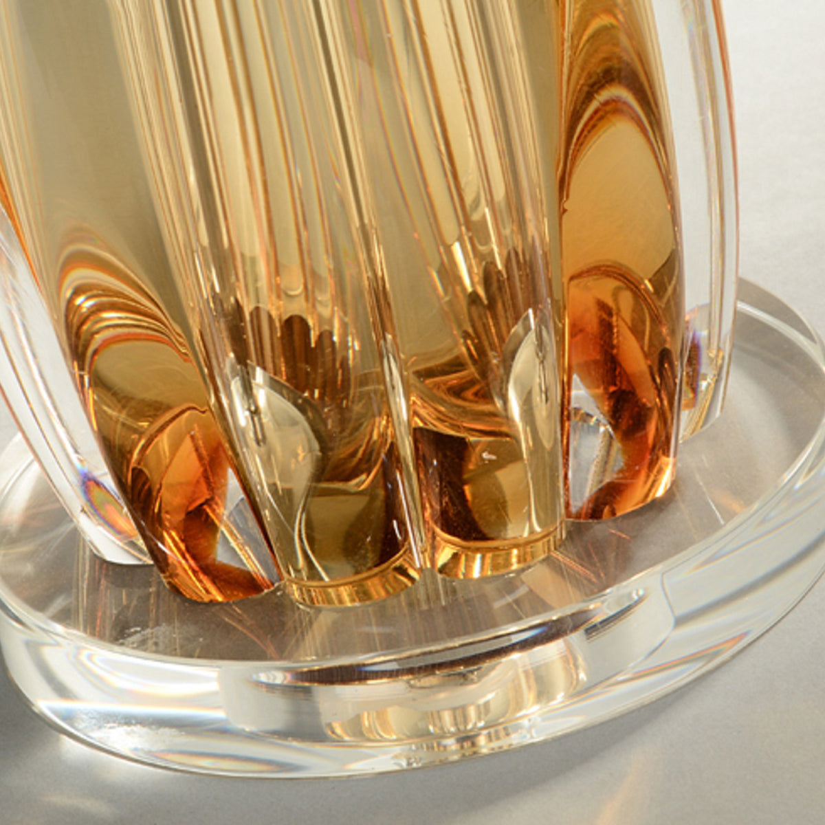 Gilded Nola Cognac stolní lampa křišťálová