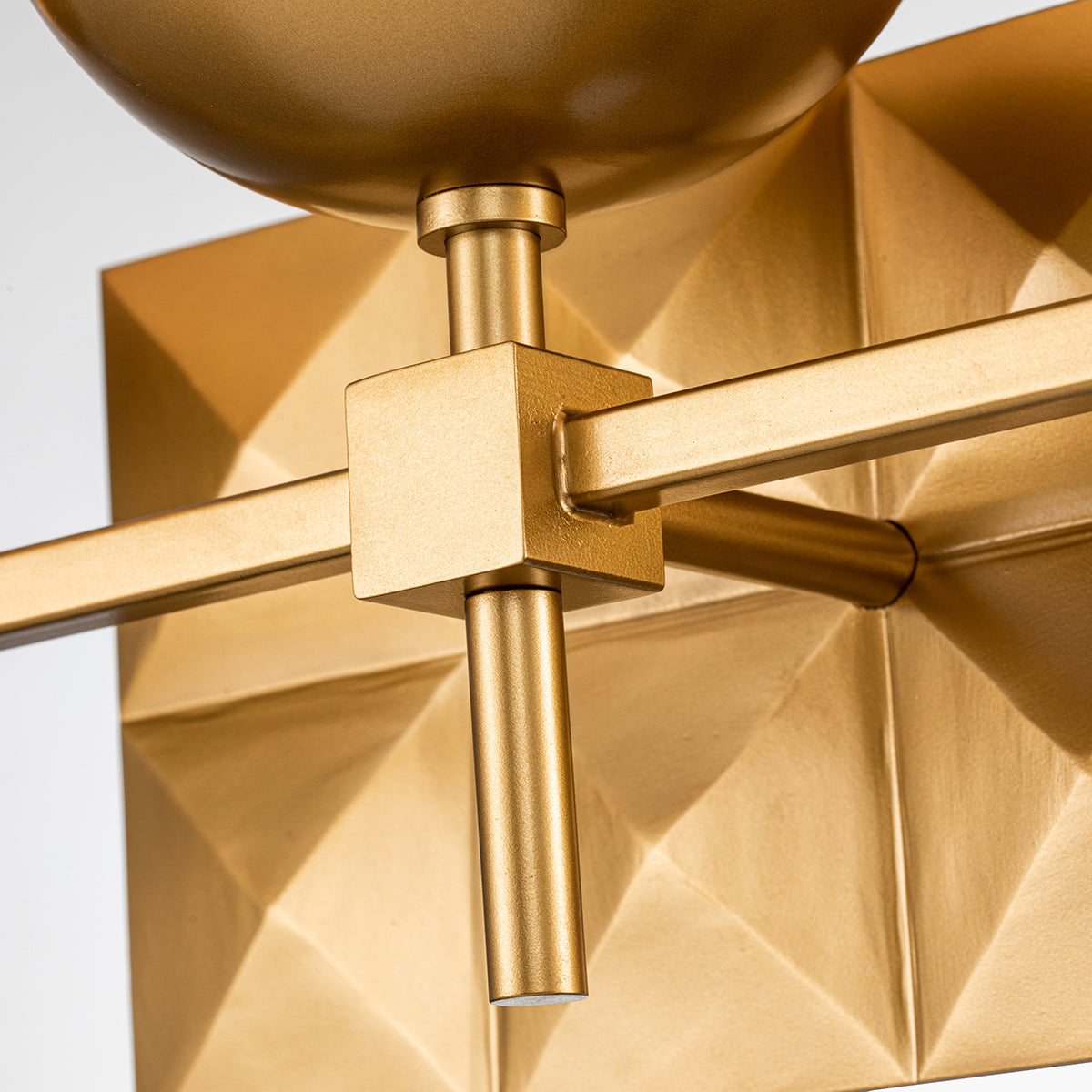 Gilded Nola Deco 3 koupelnové svítlo lakované zlato